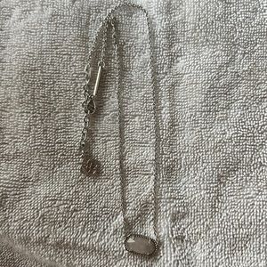 Kendra scott necklace